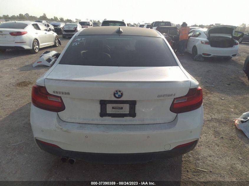 BMW 228 I SULEV 2016