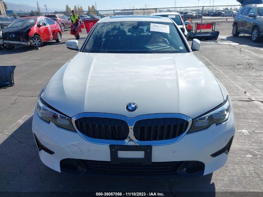 BMW 330I   2019