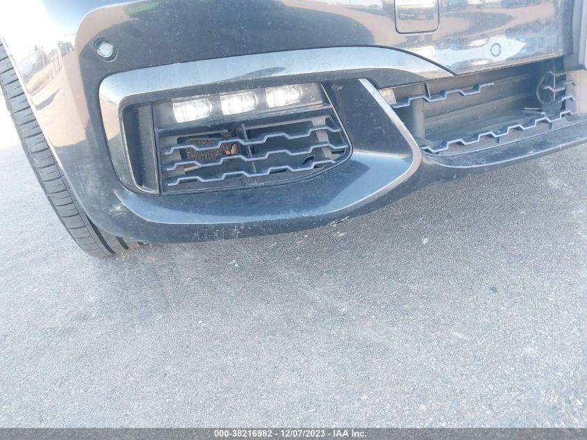 BMW 750I XDRIVE 2016