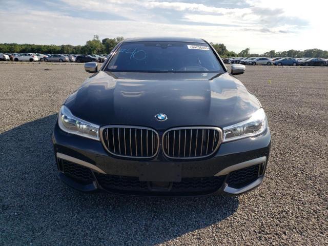 BMW M7 60 XI 2019