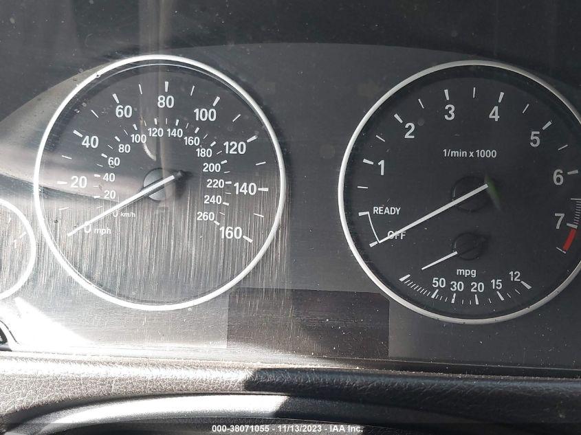 BMW 320I XDRIVE 2017