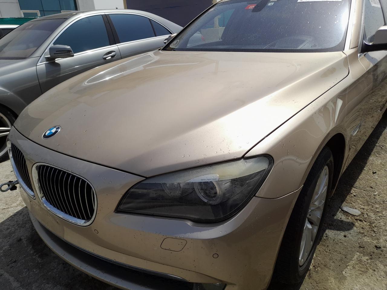 BMW 750 I  2012