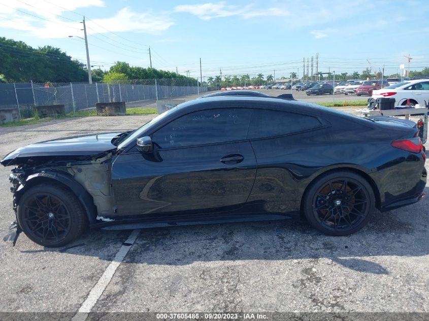 BMW M4 COMPETITION 2022