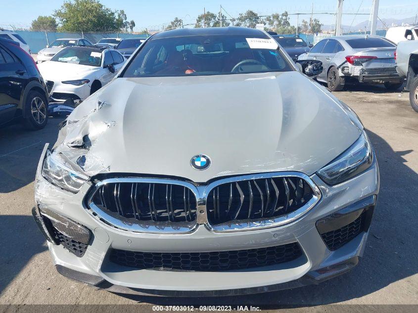 BMW M8   2021