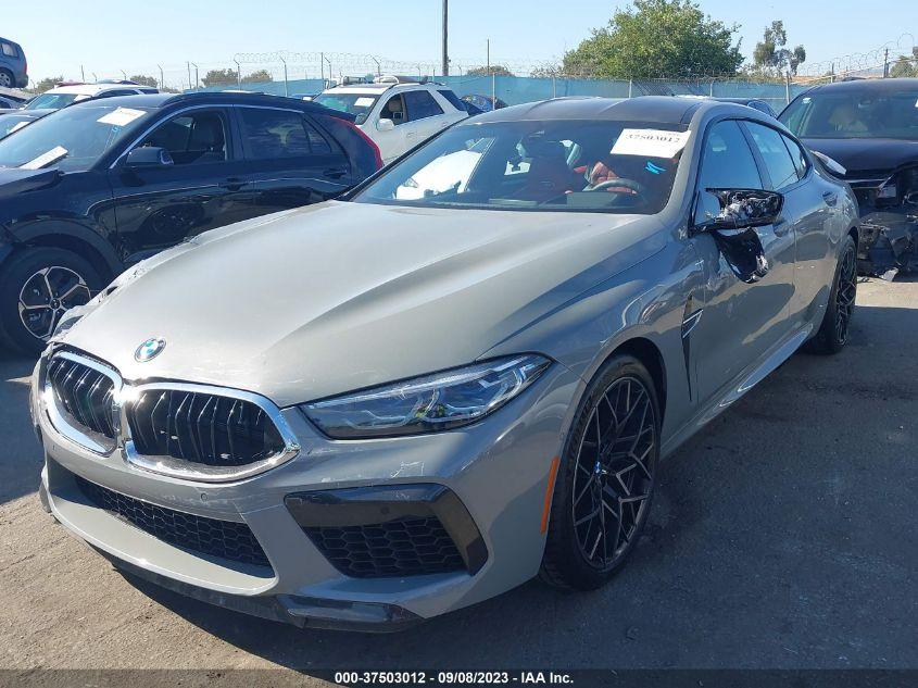 BMW M8   2021