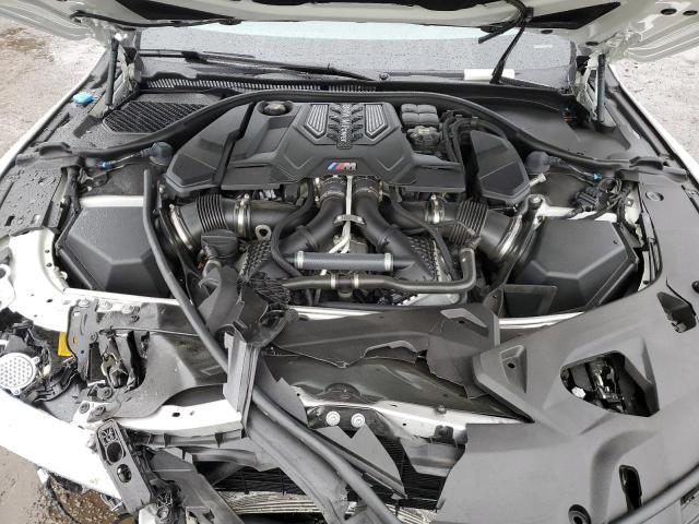 BMW M8  2021