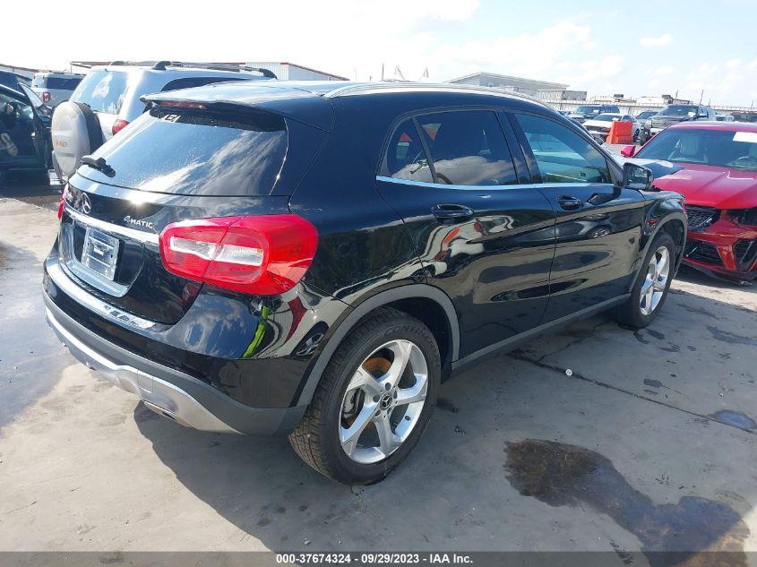 MERCEDES-BENZ GLA GLA 250 2020