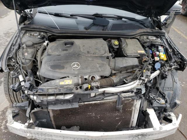 MERCEDES-BENZ CLA-CLASS CLA 250 2015