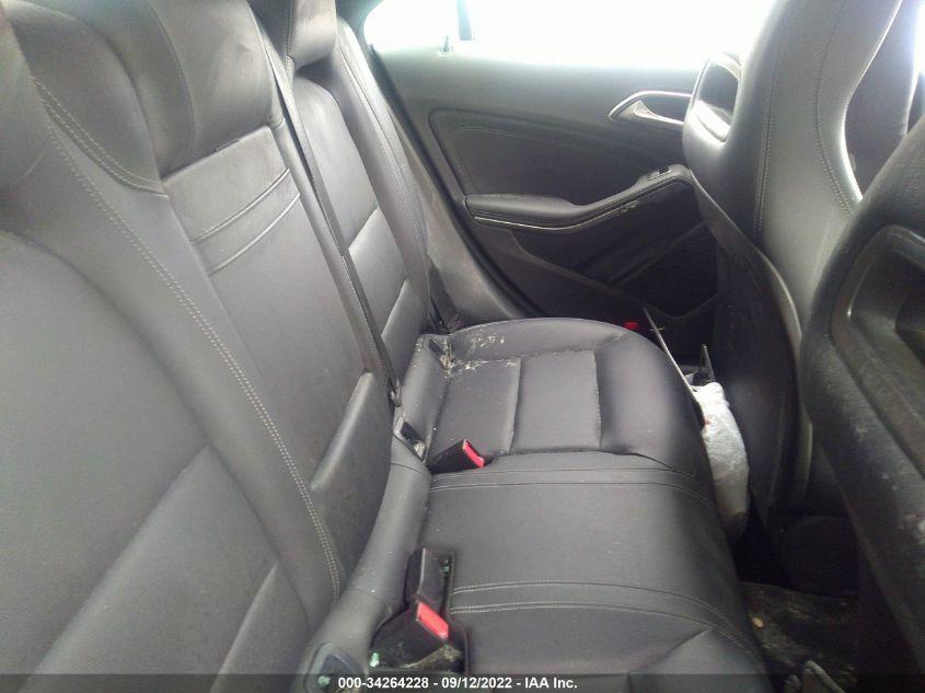 MERCEDES-BENZ CLA 250 2018