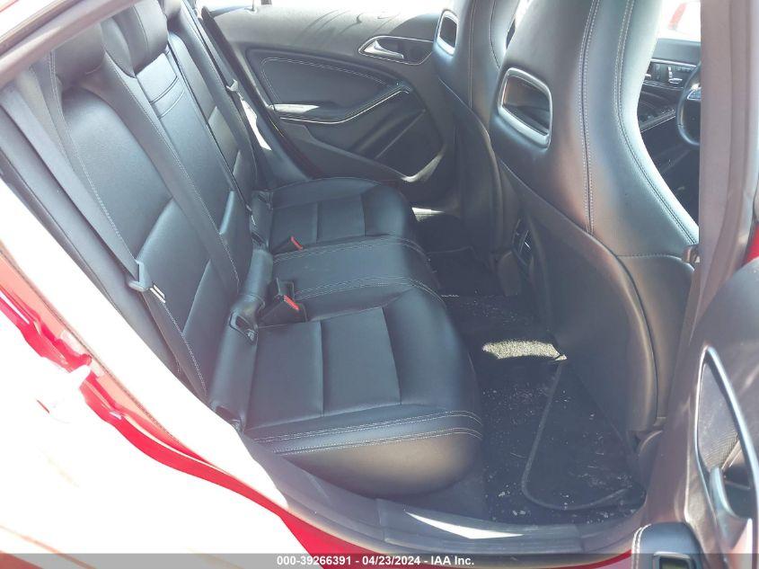 MERCEDES-BENZ CLA 250 4MATIC 2019