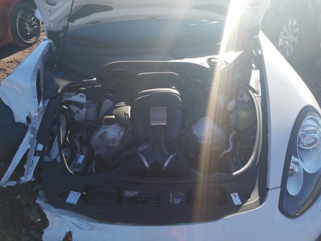 PORSCHE PANAMERA 2 2016