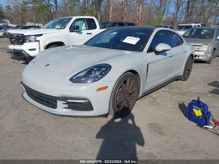 PORSCHE PANAMERA 4 2018
