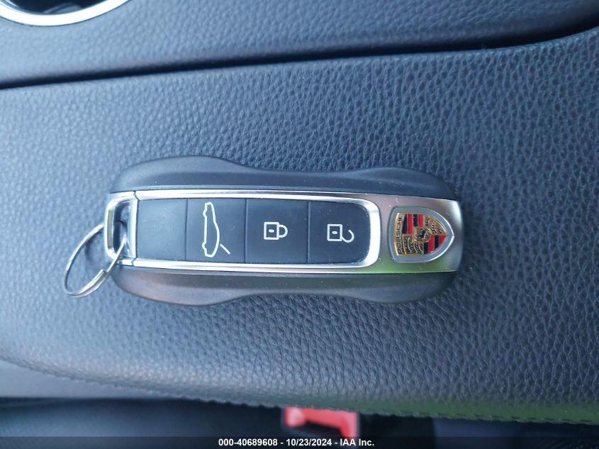 PORSCHE PANAMERA 4 2020