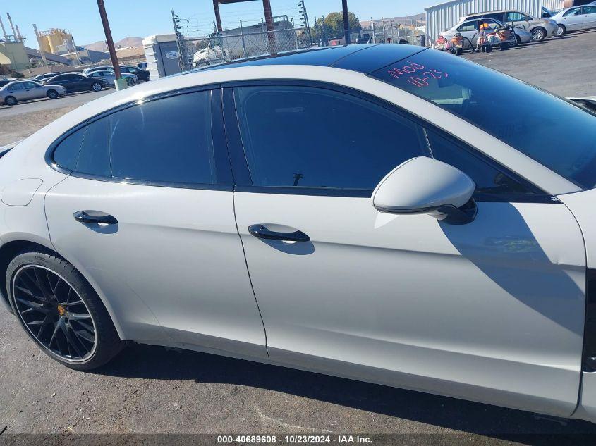 PORSCHE PANAMERA 4 2020