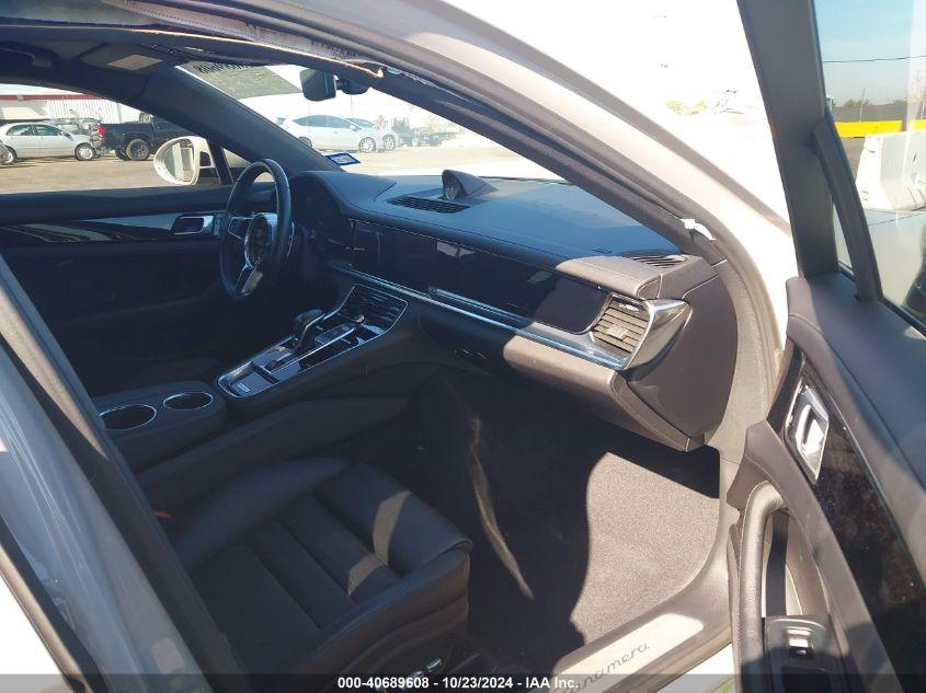 PORSCHE PANAMERA 4 2020