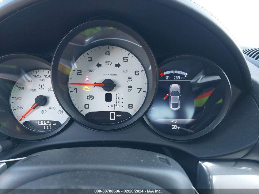 PORSCHE 718 CAYMAN   2018