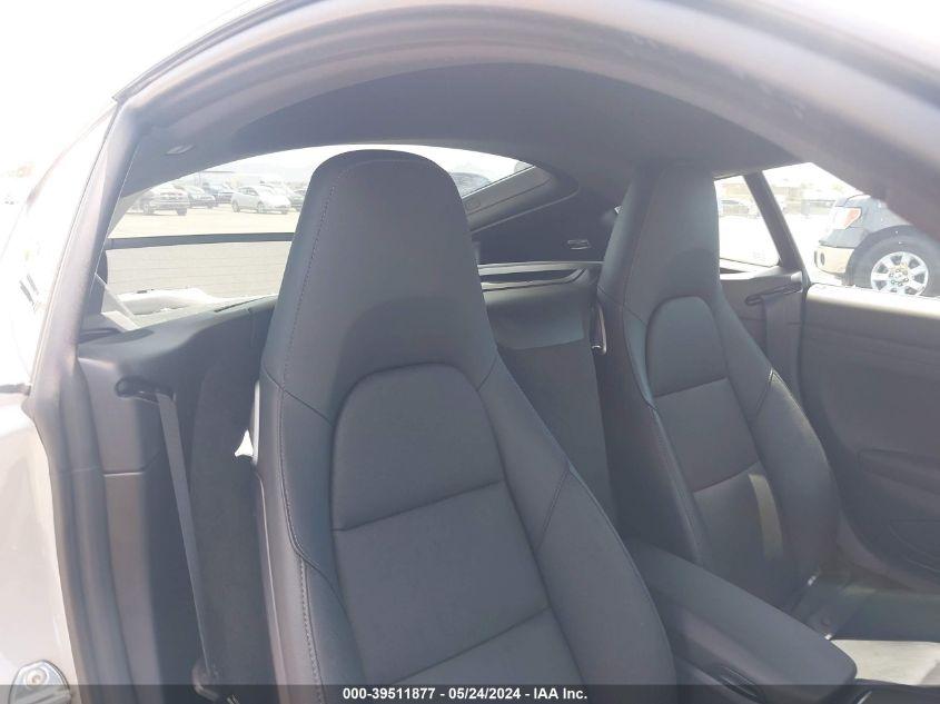 PORSCHE 718 CAYMAN  2019