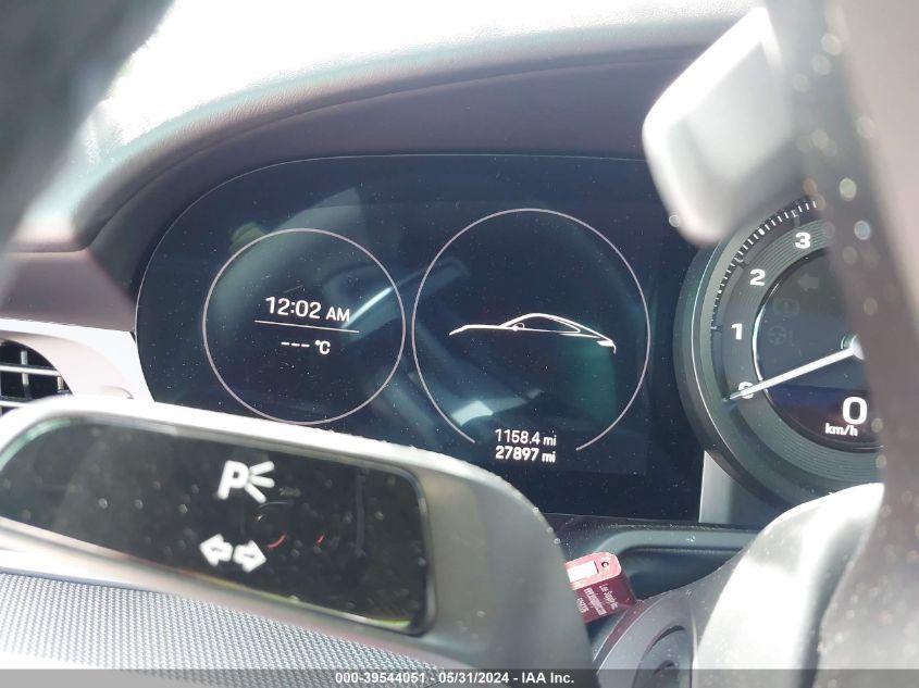 PORSCHE 911 CARRERA/CARRERA 4 2020