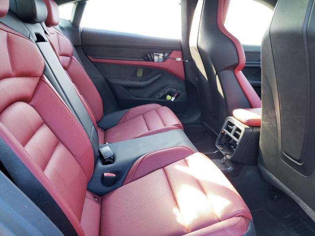 PORSCHE TAYCAN TUR 2020