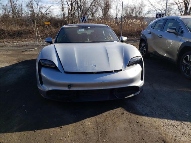 PORSCHE TAYCAN TUR 2020