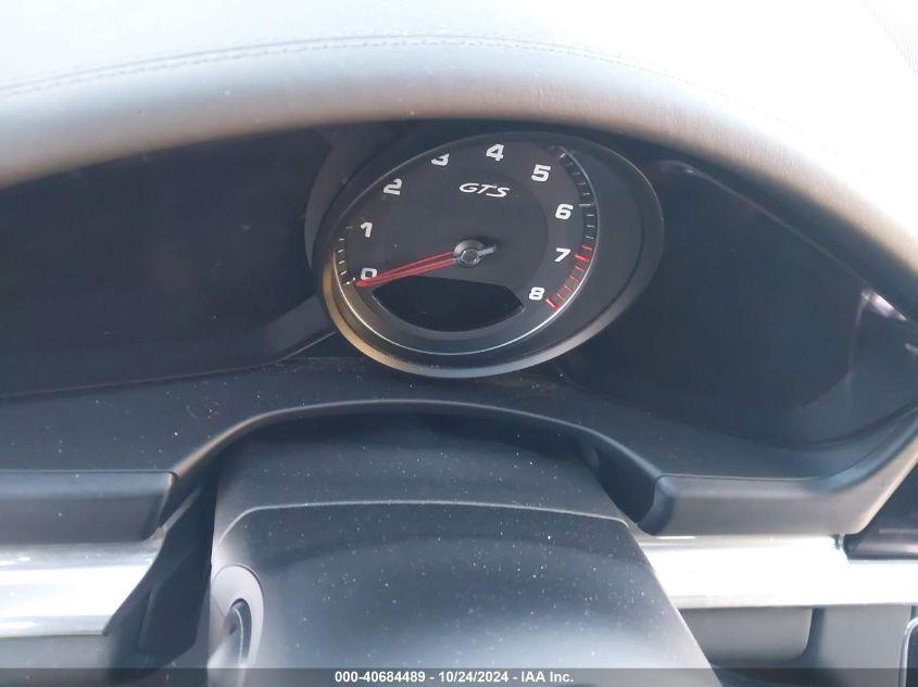 PORSCHE PANAMERA GTS 2022