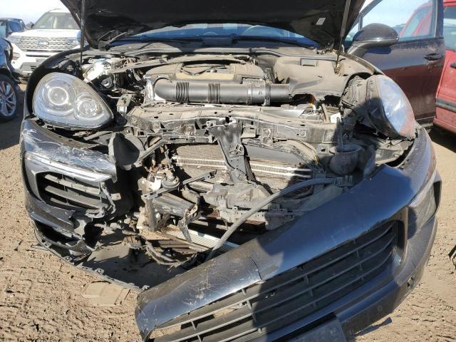 PORSCHE CAYENNE  2016