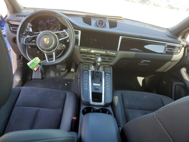PORSCHE MACAN  2019
