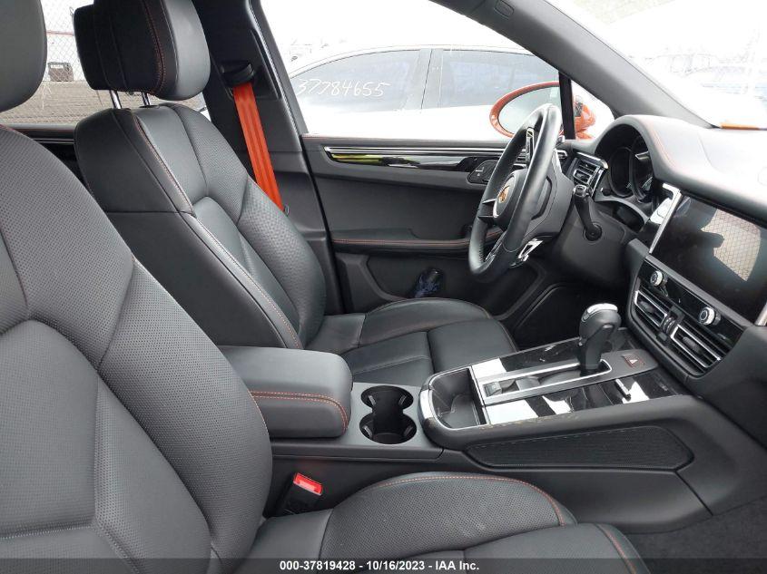 PORSCHE MACAN   2023
