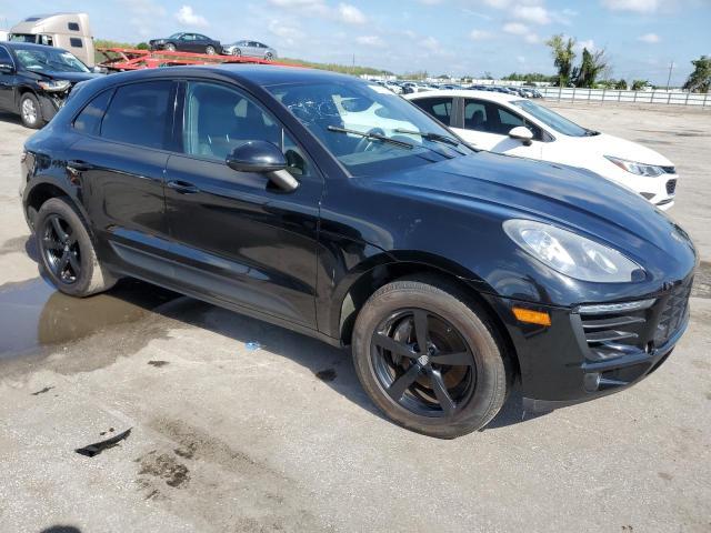PORSCHE MACAN  2018