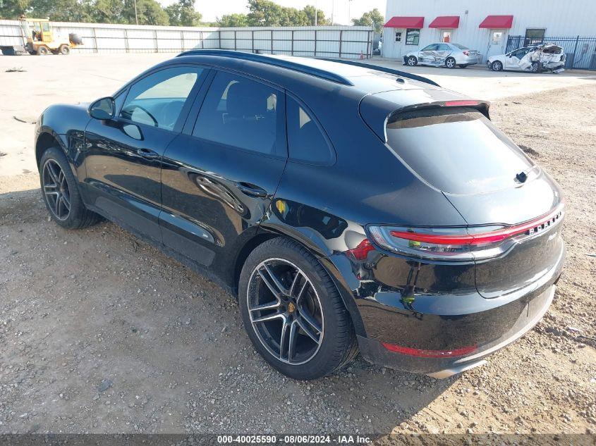 PORSCHE MACAN  2021