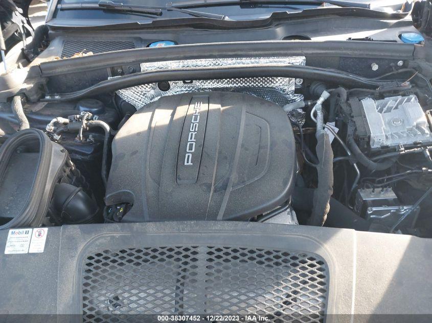 PORSCHE MACAN   2021