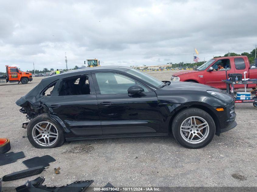 PORSCHE MACAN  2021