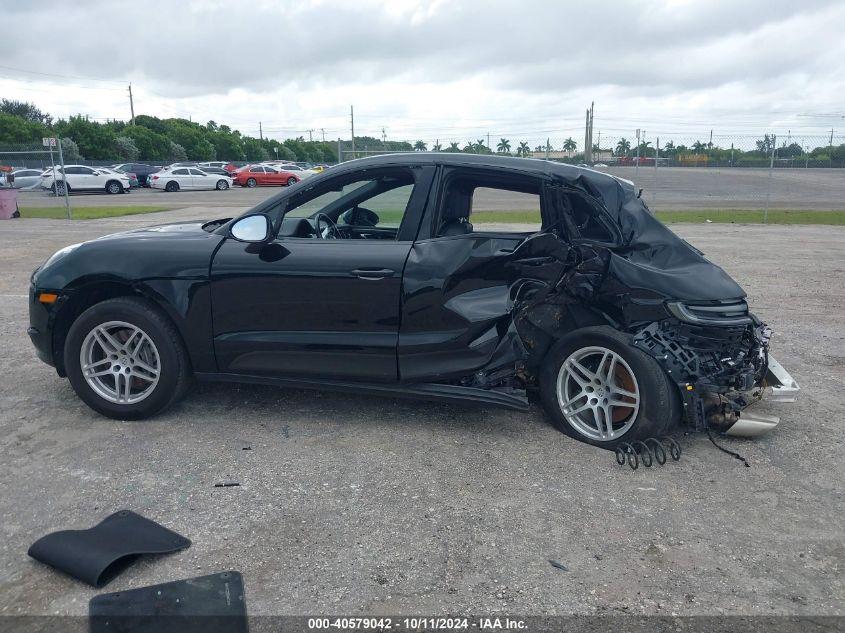 PORSCHE MACAN  2021