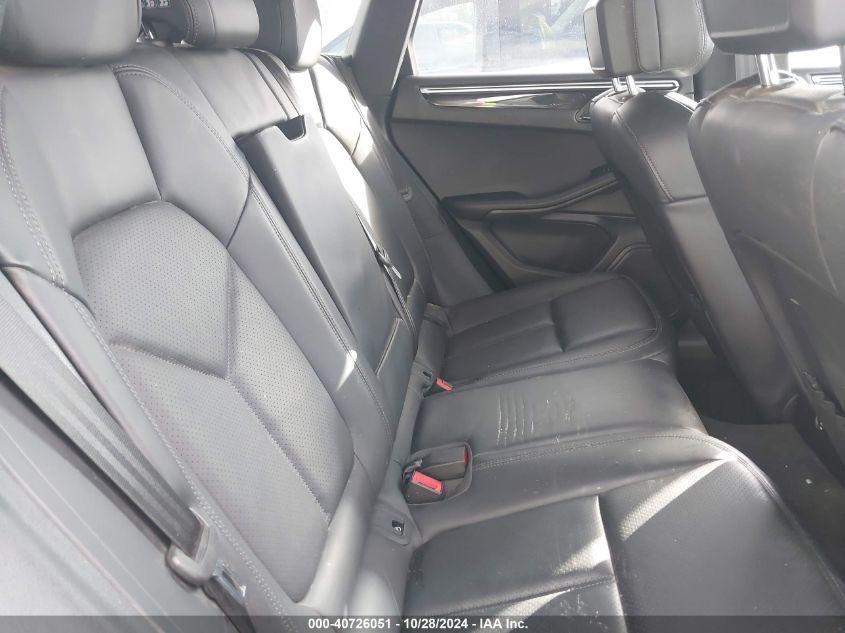 PORSCHE MACAN T 2023