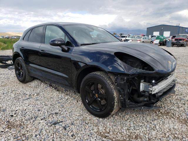 PORSCHE MACAN  2019