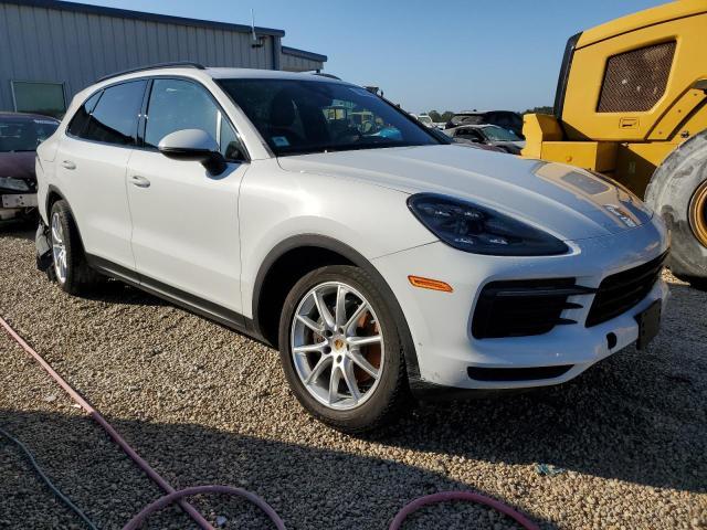 PORSCHE CAYENNE  2019