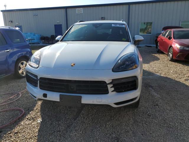 PORSCHE CAYENNE  2019