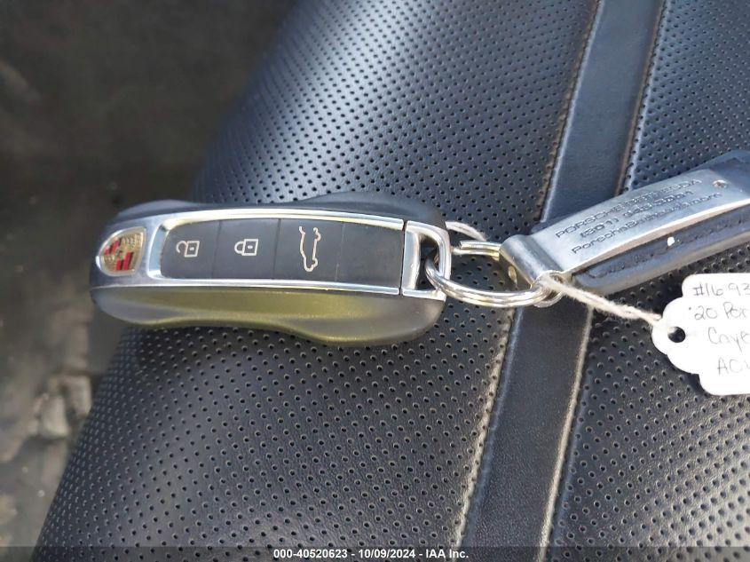 PORSCHE CAYENNE  2020