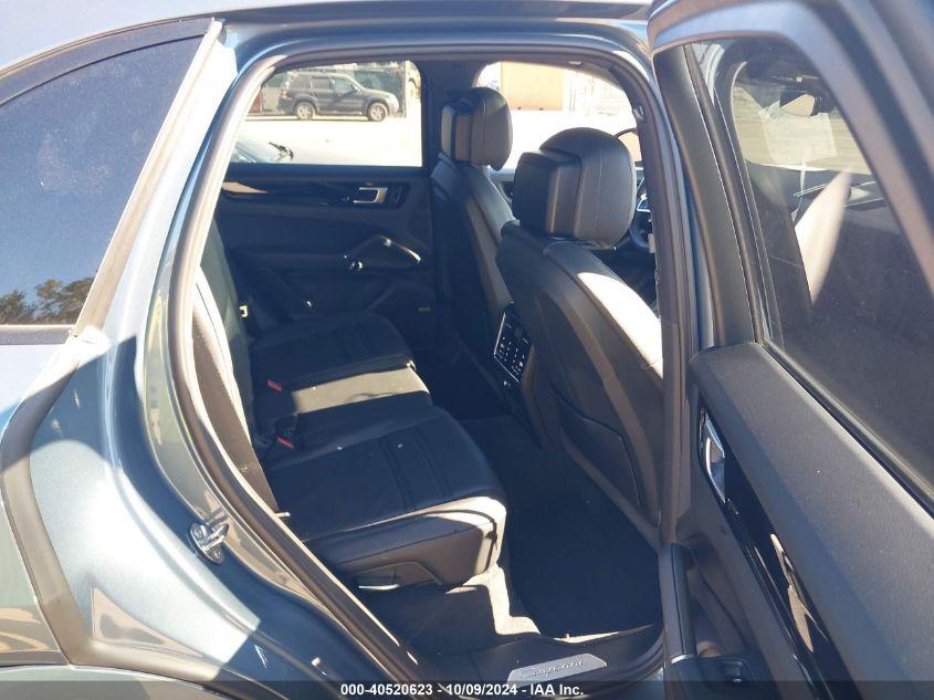 PORSCHE CAYENNE  2020