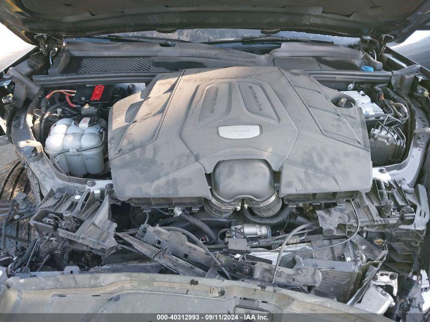 PORSCHE CAYENNE S/S PLATINUM EDITION 2023