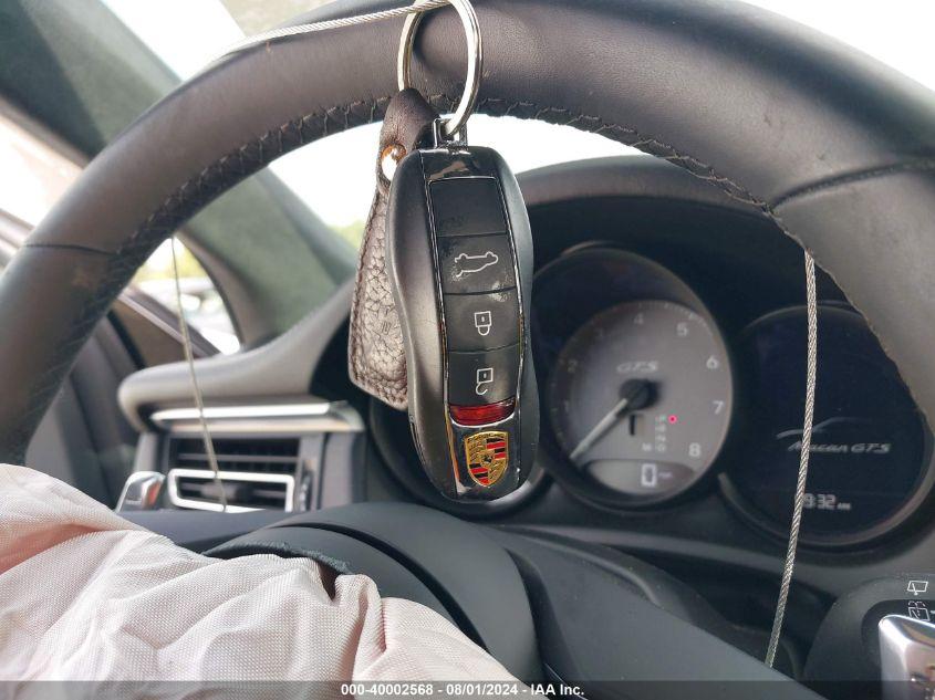 PORSCHE MACAN GTS 2022