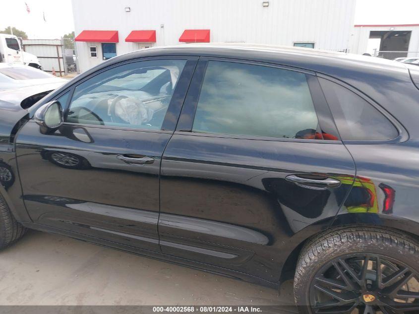 PORSCHE MACAN GTS 2022