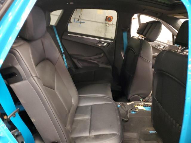 PORSCHE MACAN GTS 2023