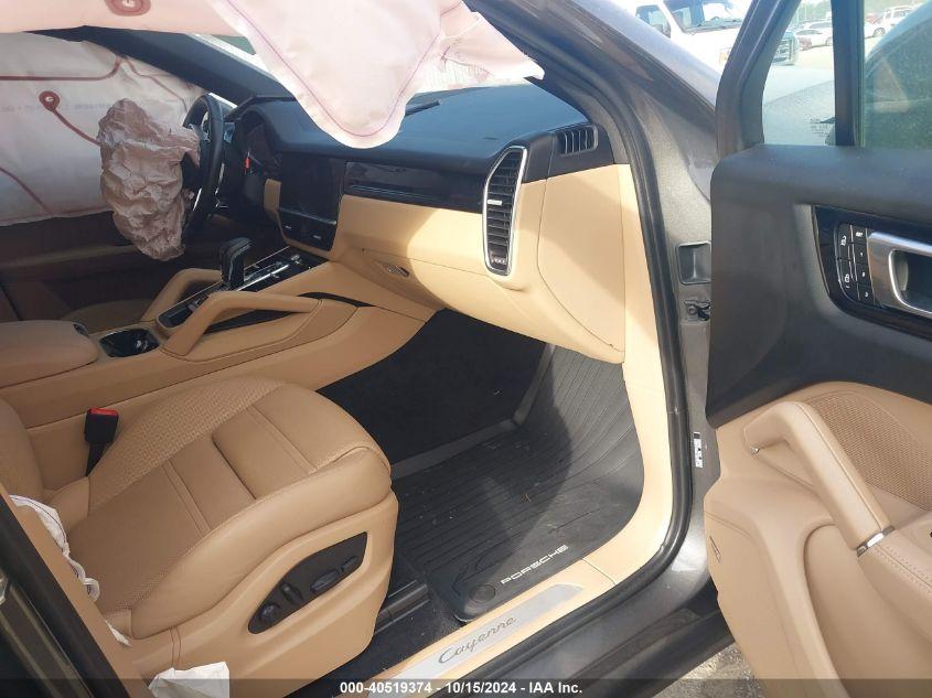 PORSCHE CAYENNE COUPE PLATINUM EDITION 2023