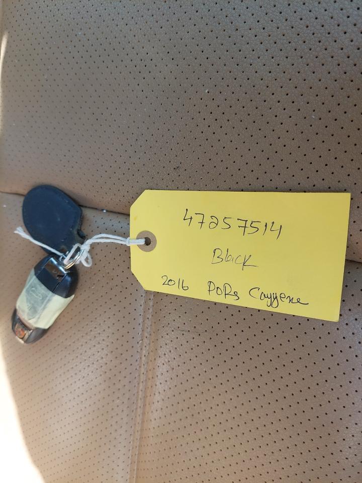 PORSCHE CAYENNE  2016