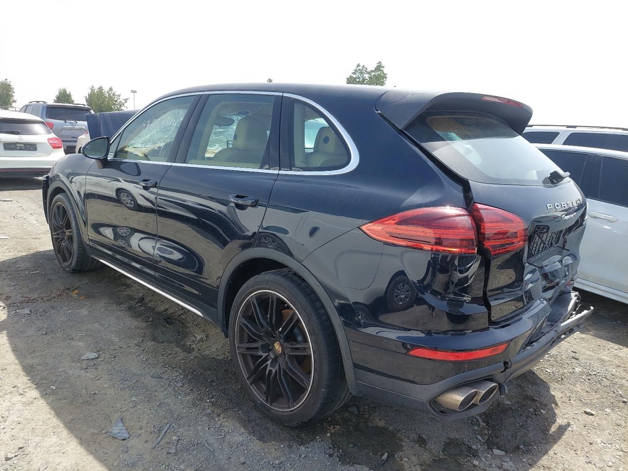 PORSCHE CAYENNE  2016