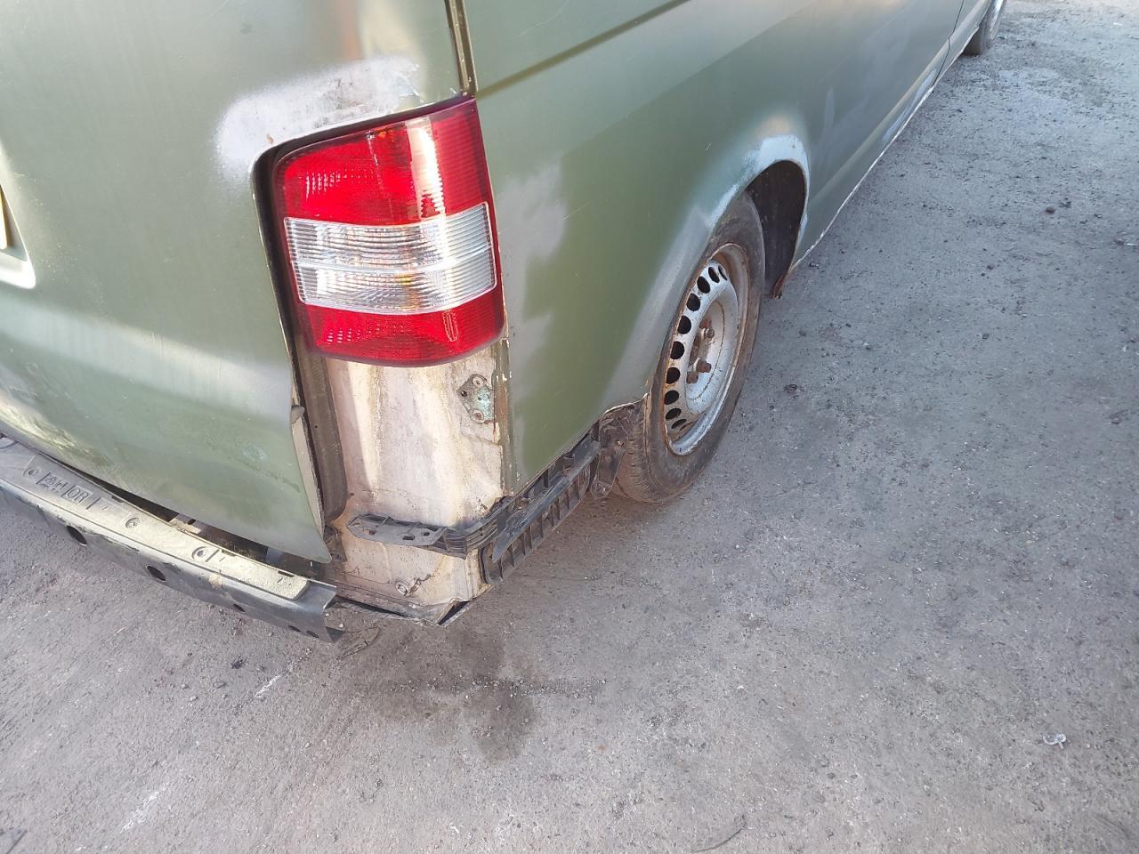 VOLKSWAGEN T-SPORTER  2004