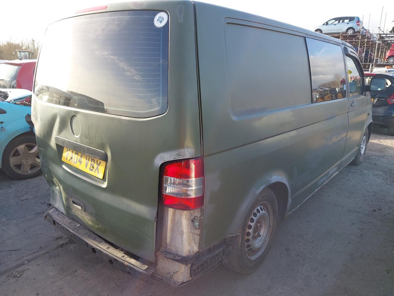 VOLKSWAGEN T-SPORTER  2004