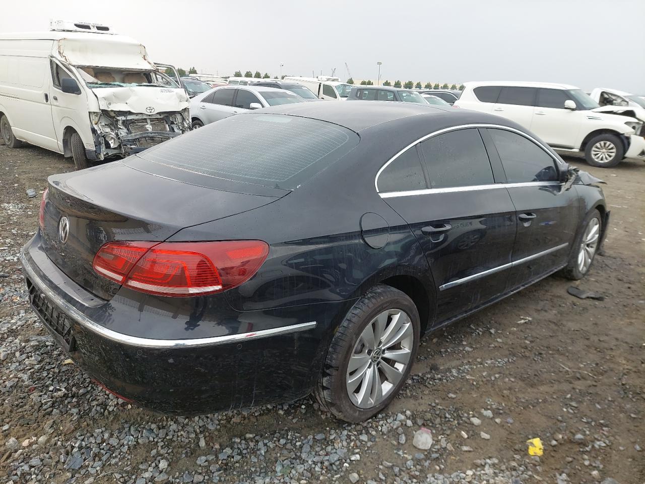 VOLKSWAGEN PASSAT  2015