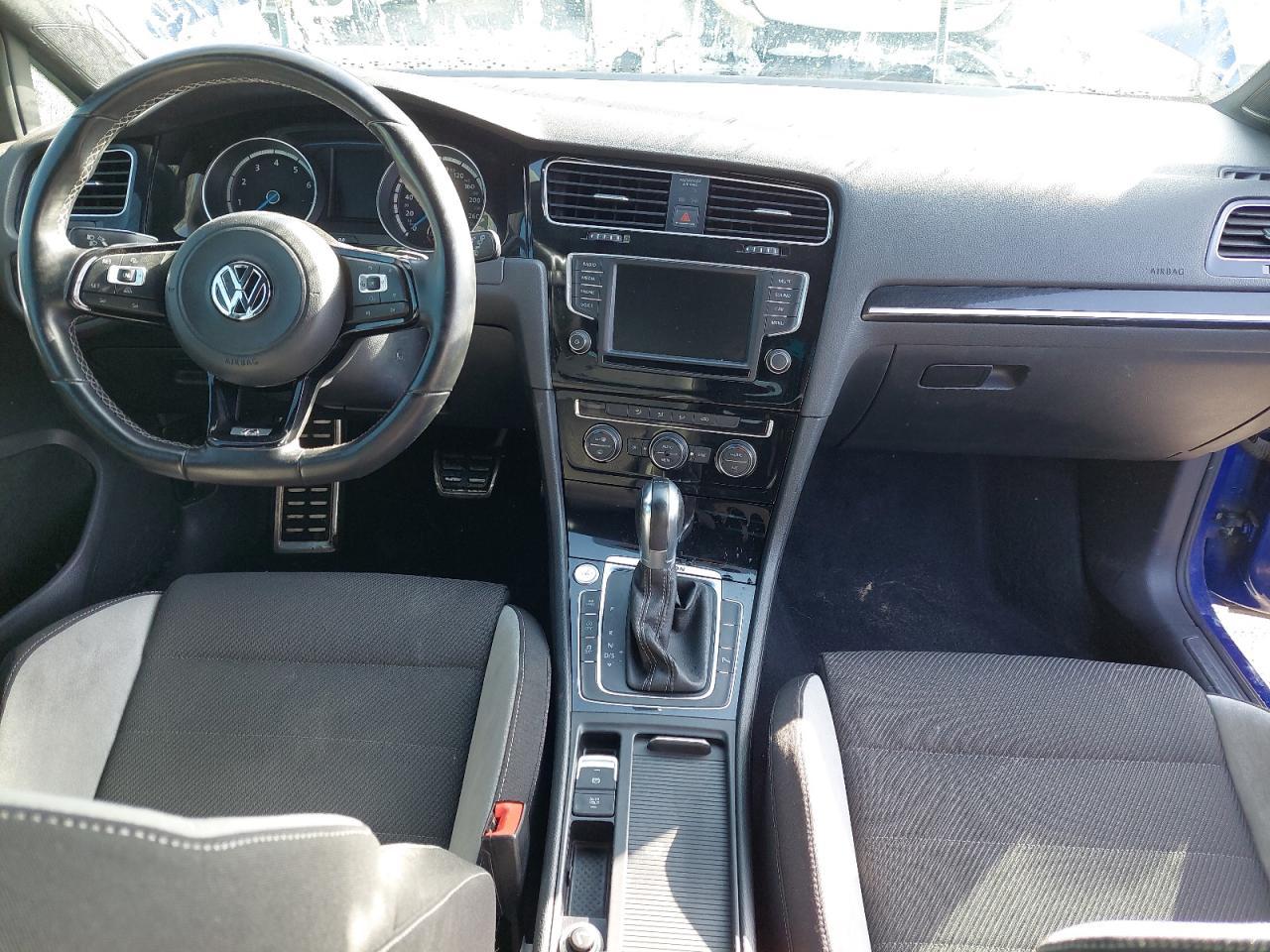 VOLKSWAGEN GOLF R  2017